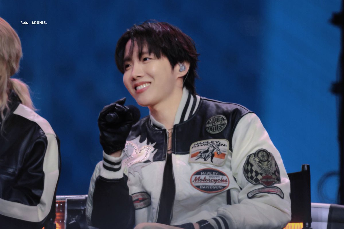 arirangabi ★⦿ ☰ ☲ 🪭 tweet media