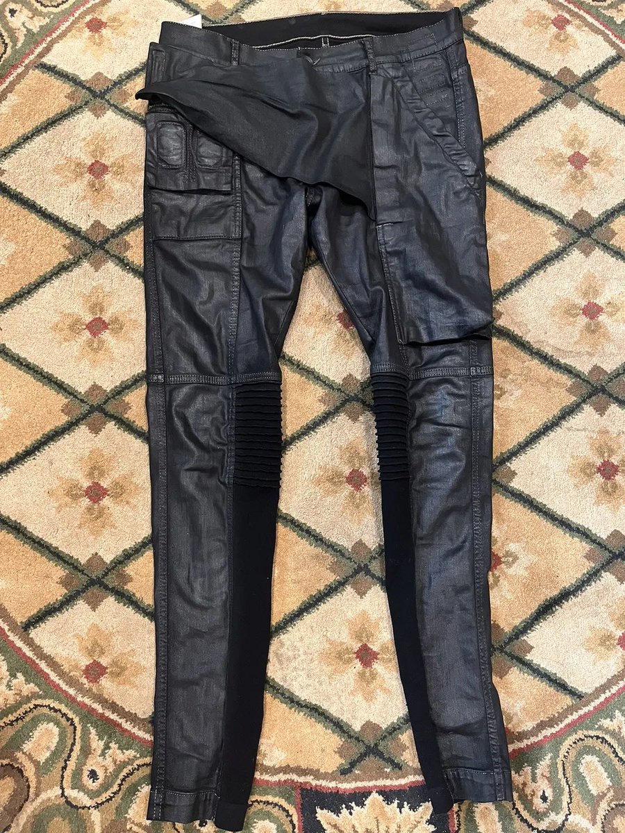 delinquent tweet media