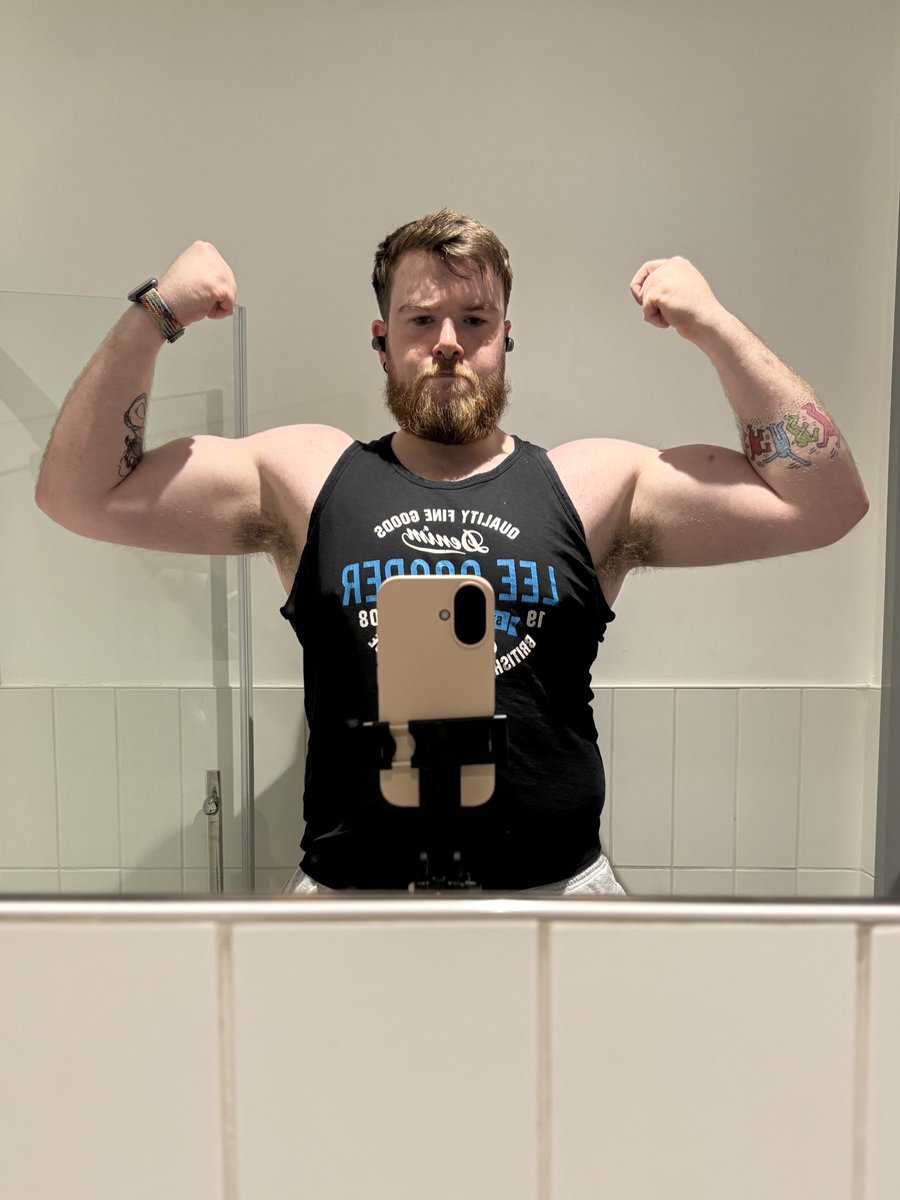 Slayley Williams tweet media