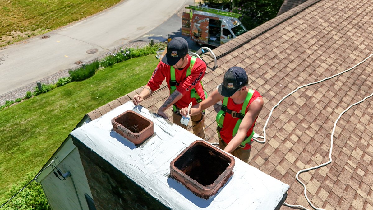 FireNStone's tweet photo. The crown sits at the very top of your chimney and helps direct water away from the masonry structure. Signs your crown may need repair:
• Visible cracks
• Pieces of mortar breaking away
• Water intrusion around the chimney
(603)-499-4539
https://t.co/IiZooH7r8w https://t.co/Tkjh9fCSmS