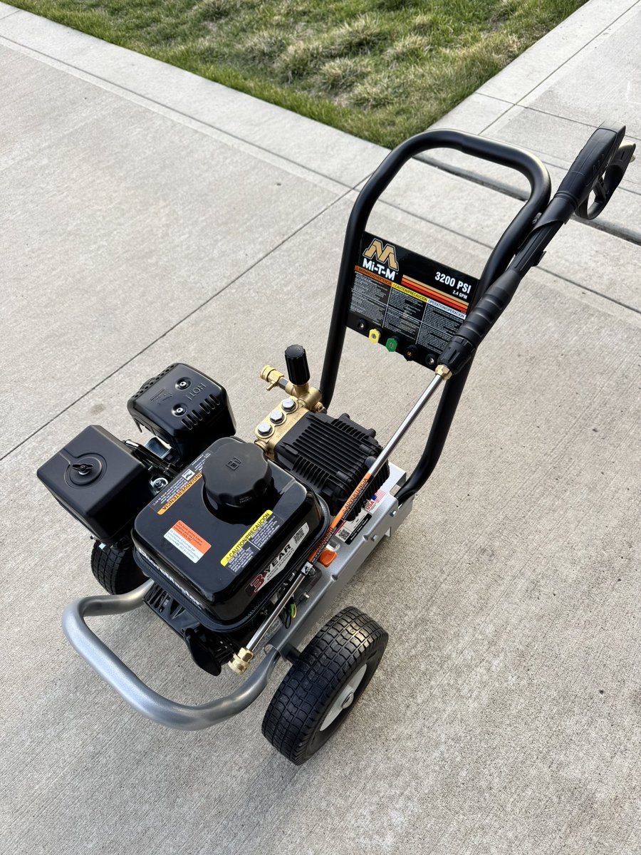 Matt Van Winkle tweet media