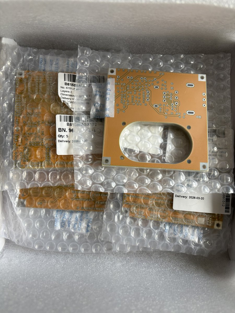 Artistic Radio tweet media