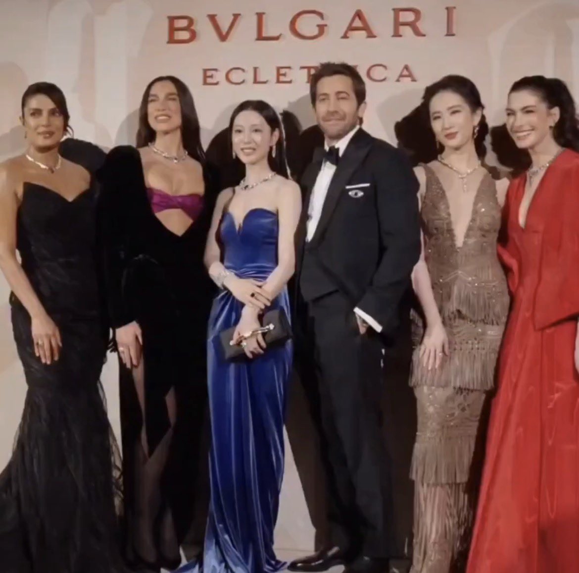 Clover 🍀 tweet media