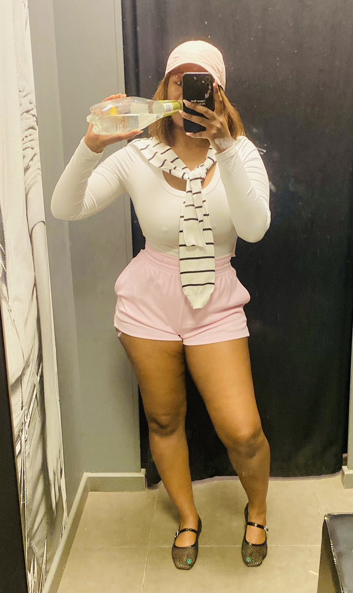 ♡~Your Girl MoMo Keletso Mashhh~💯♡ tweet media