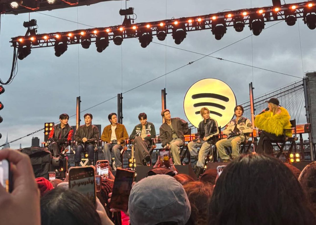 Anna|⁷ℍ𝕆ℙ𝔼| 𝔸ℝ𝕀ℝ𝔸ℕ𝔾🪭 tweet media