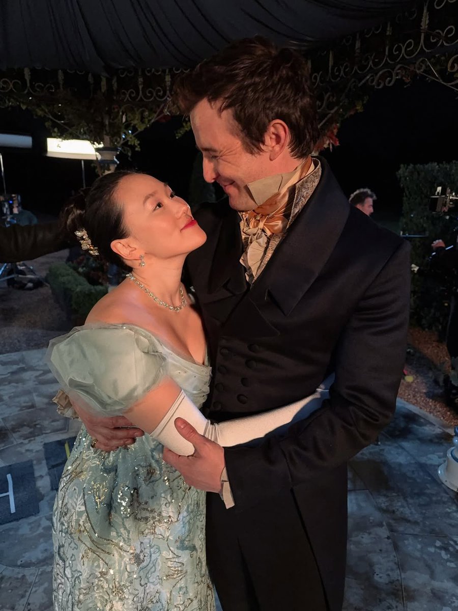 sarah ⛧ tweet media