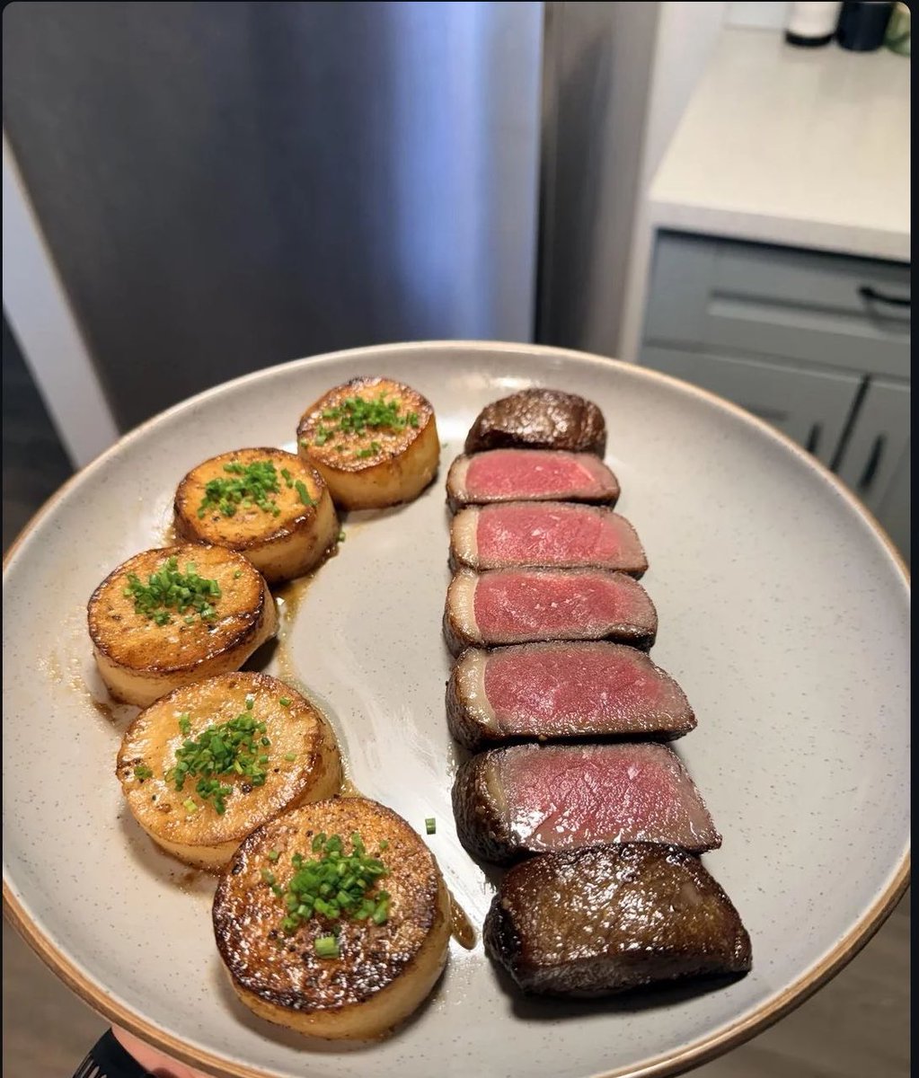 Tom Holland tweet media