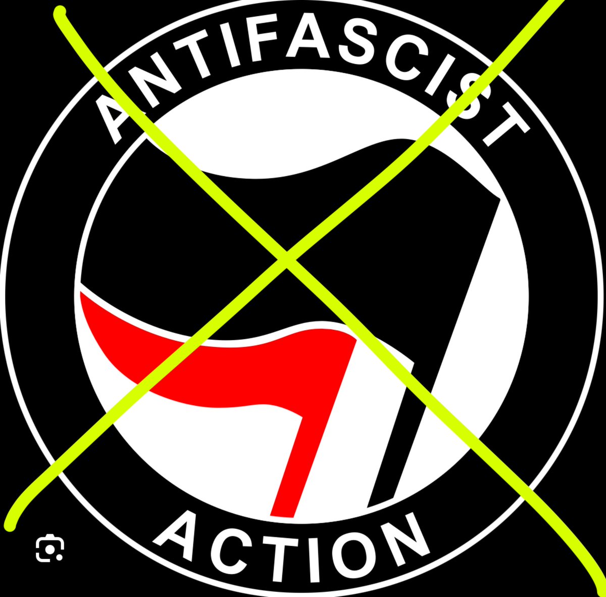 Ex. trema. Direi. ta. 😎 tweet media