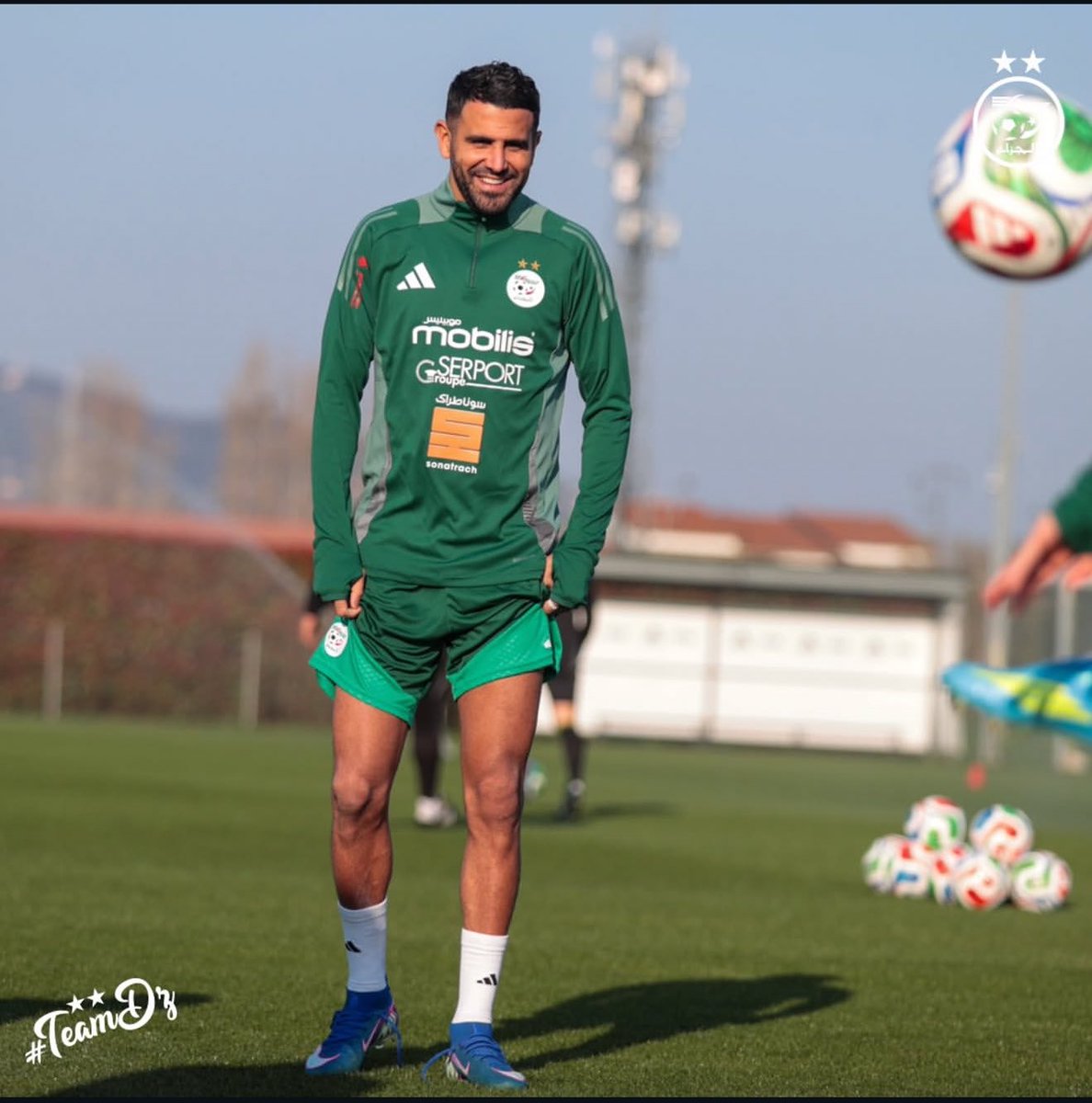 Riyad world tweet media