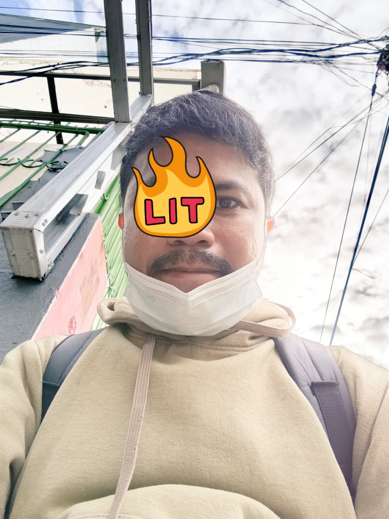 Lelegombel tweet media