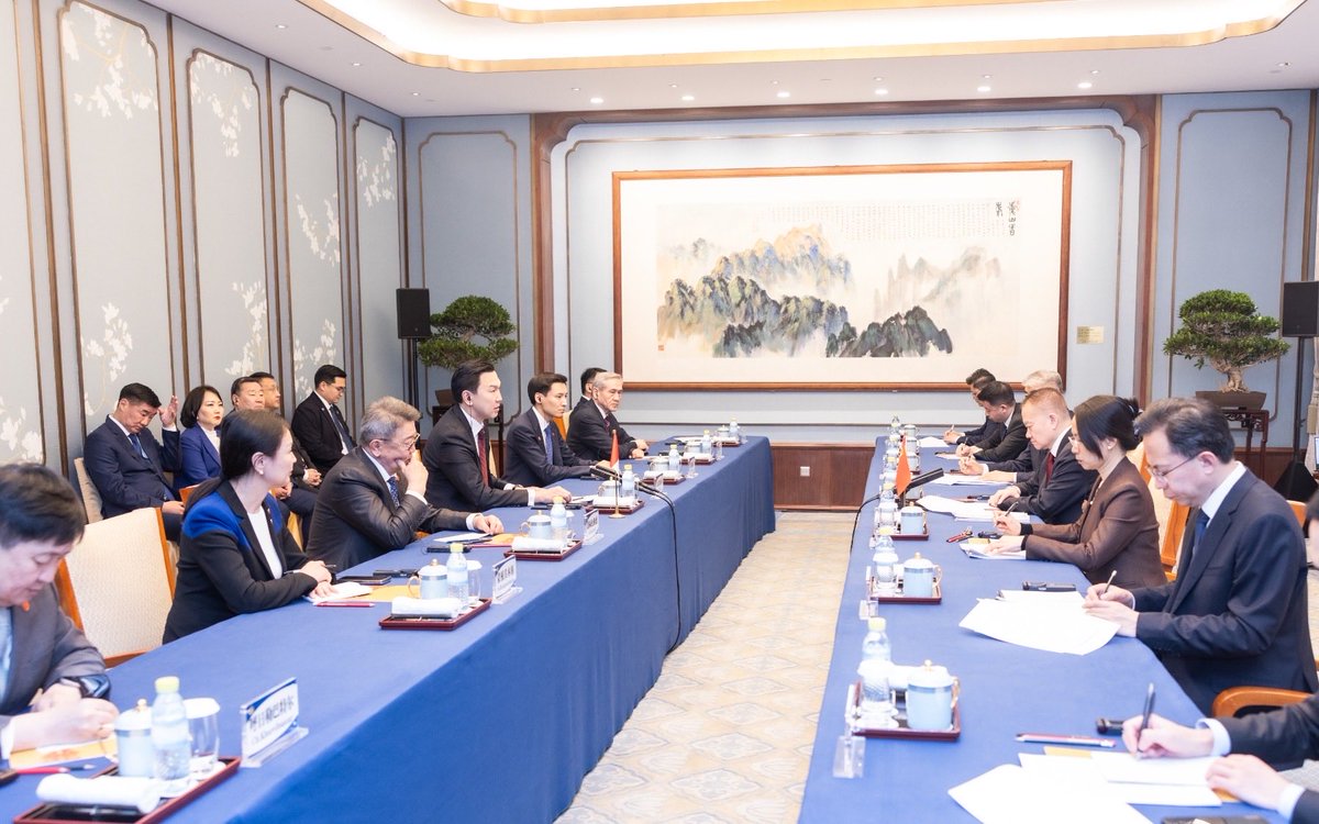 Khurelbaatar Chimed tweet media