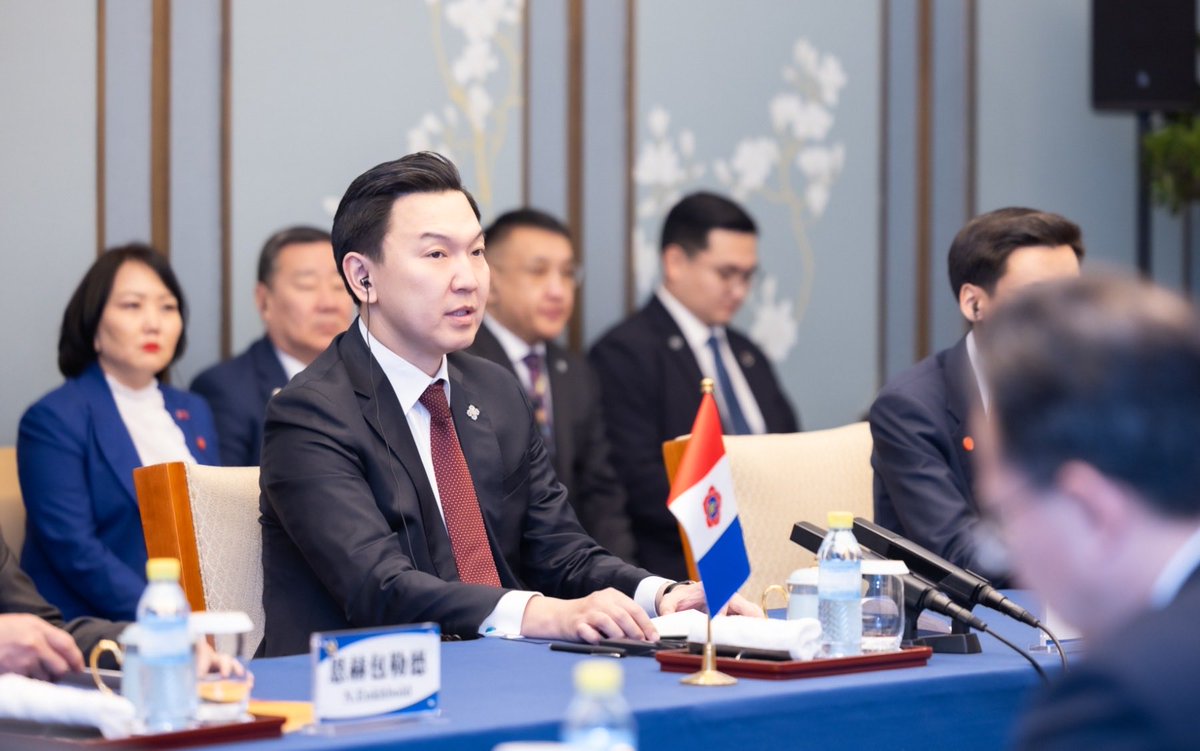 Khurelbaatar Chimed tweet media