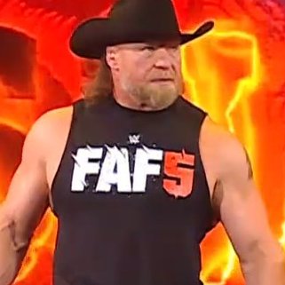 Wrestle Court tweet media