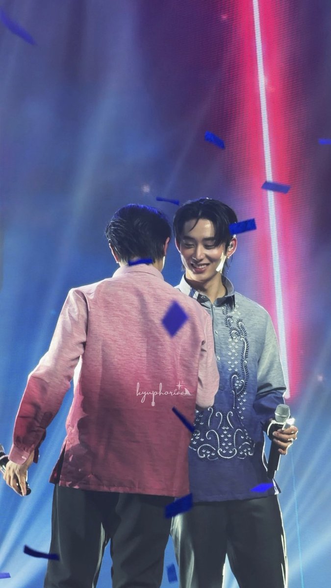 kyuphoriaa's tweet photo. my williamest ✨

#WilliamEst
#WilliamEstFMinMNL
#williamjkp
#est_rvp

@EstRvp @Williamjkp1 https://t.co/lqFPnGWImQ