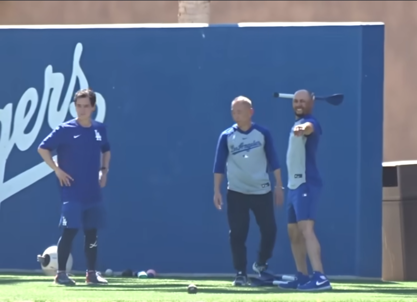 IBearNBW's tweet photo. Now this is why the Dodgers are winning back-to-back championships. Superstars respecting and learning from each other’s training methods. Betts now putting in work with Yoshi’s routine. https://t.co/y4H8HFwBBK