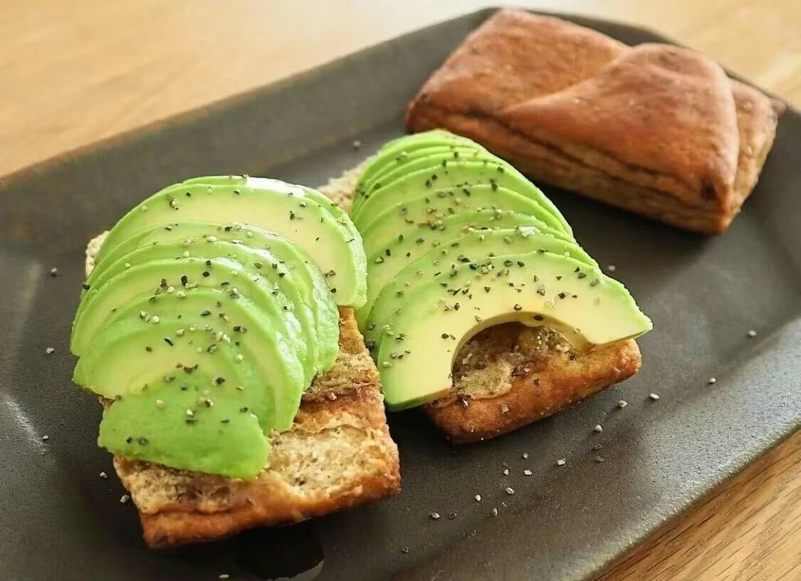 [公式] ベースフード tweet media