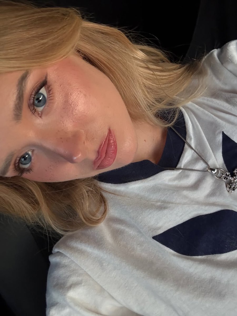 𝑶𝒑𝒉𝒆𝒍𝒊𝒂๋ ࣭ ⭑ tweet media