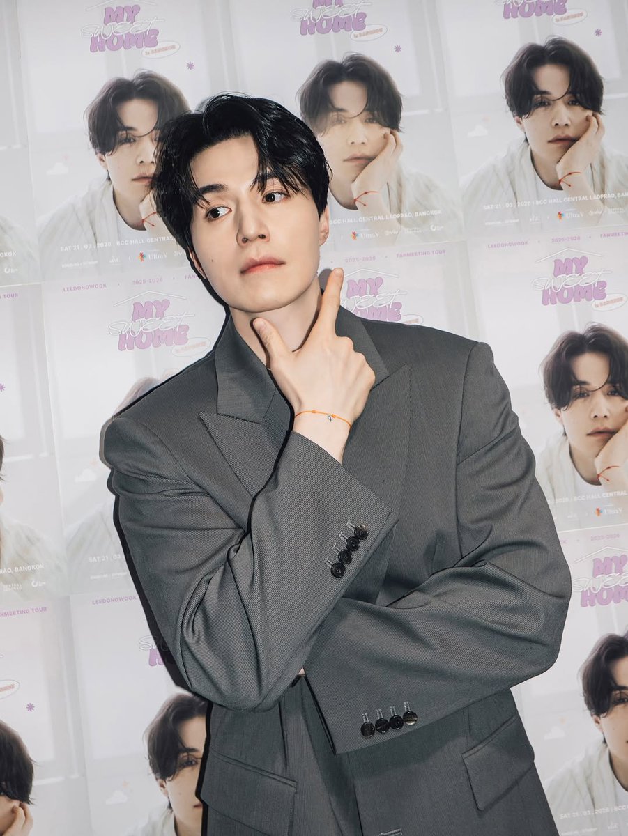 Lee Dongwook tweet media