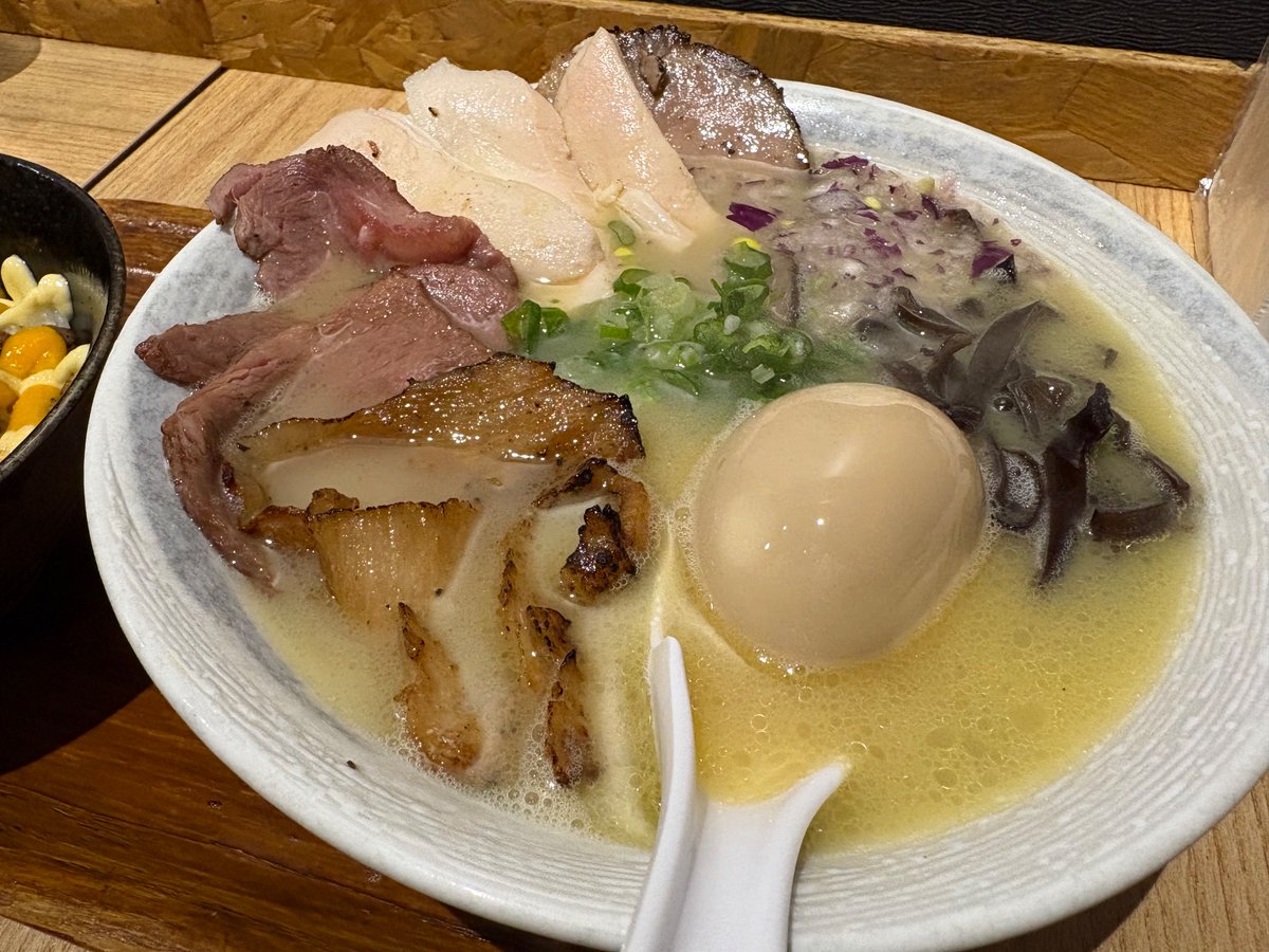 尷尬系女子 tweet media