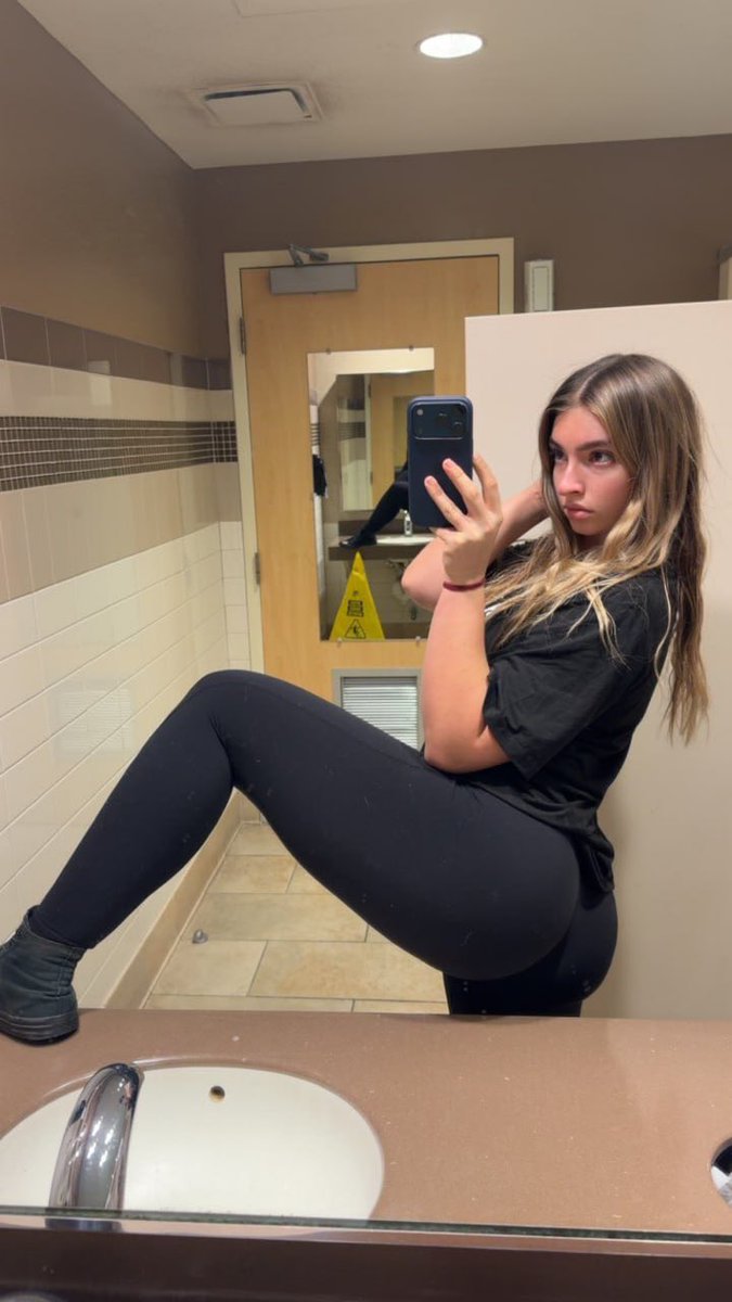 Quadlovers tweet media