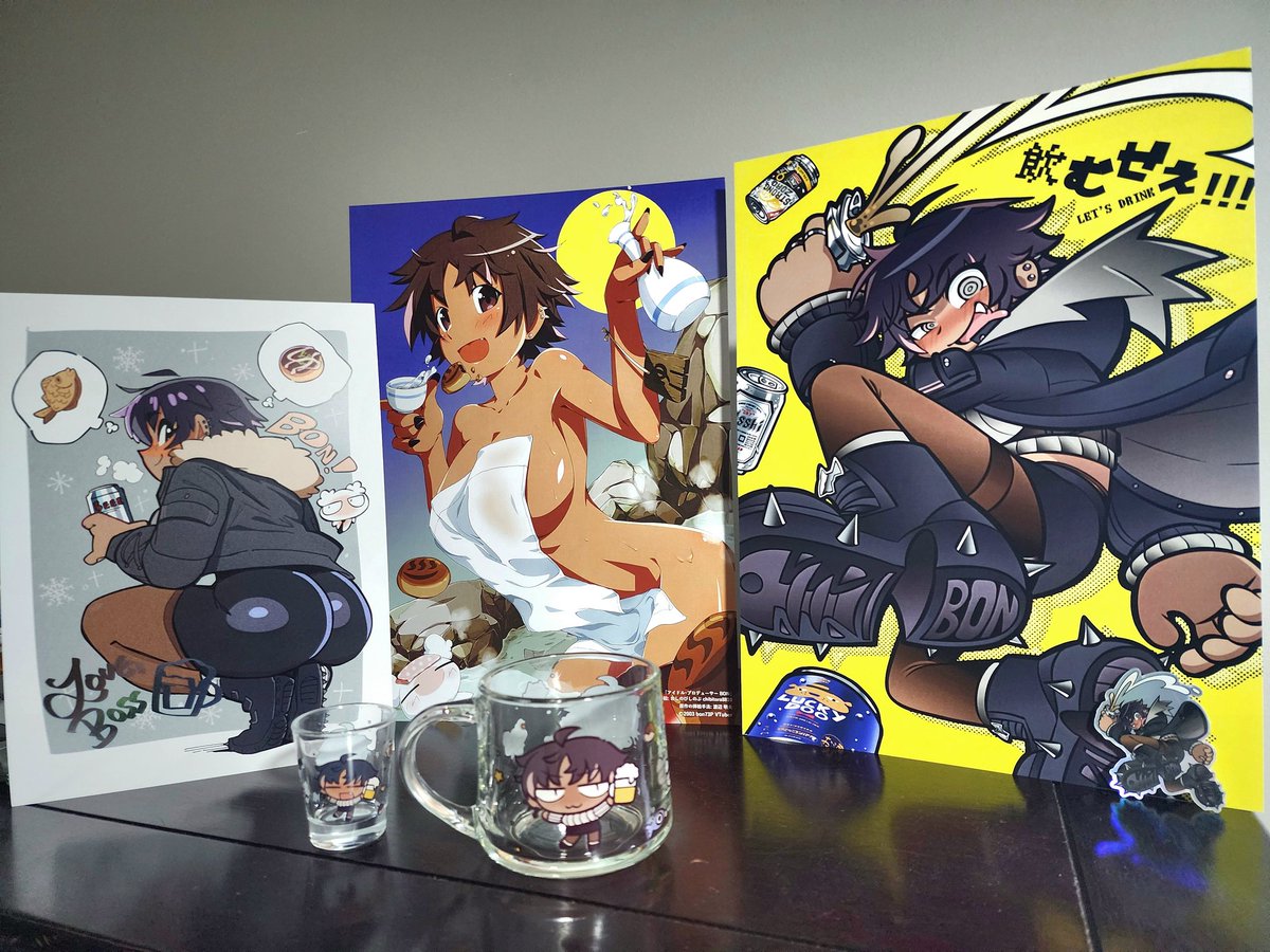 BigWillie9519's tweet photo. Just received my #bossdrop haul today! The art is incredible &amp; the quality of this glassware is top-tier. ✨ @bon73P is a legendary boss, VTuber, &amp; artist—I’m so happy to support bon's work &amp; can’t wait for more! 🔥
​Huge thanks to @HovercatApparel for the amazing merch! 🍻 https://t.co/1HvxfeUKD7