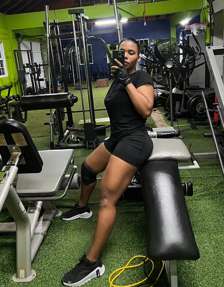 Trine & The City tweet media