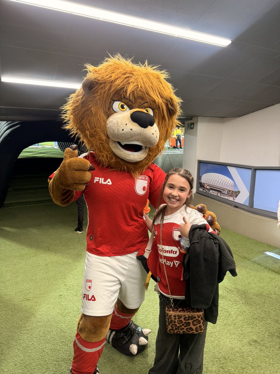 SANTA FER tweet media