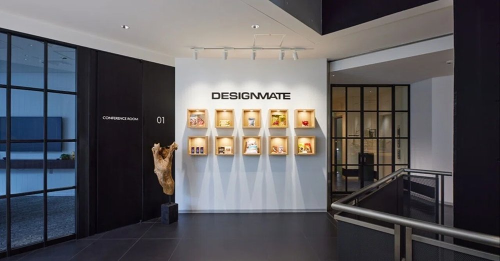 JOB by 美術手帖 tweet media