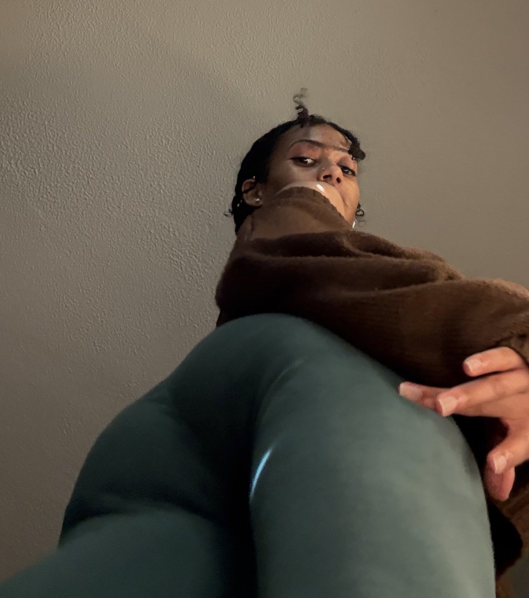 Laylaybrat ( HippyLay) tweet media