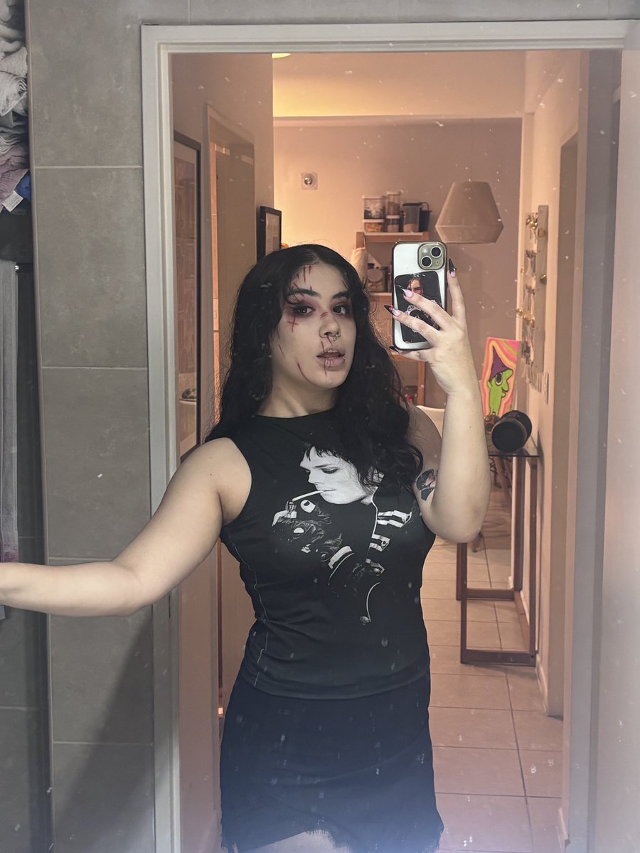 Emo Raviolposting ➡️ IEROWEEN L.A tweet media