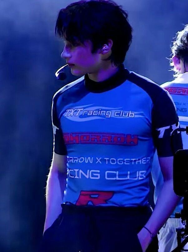 huenings chest tweet media