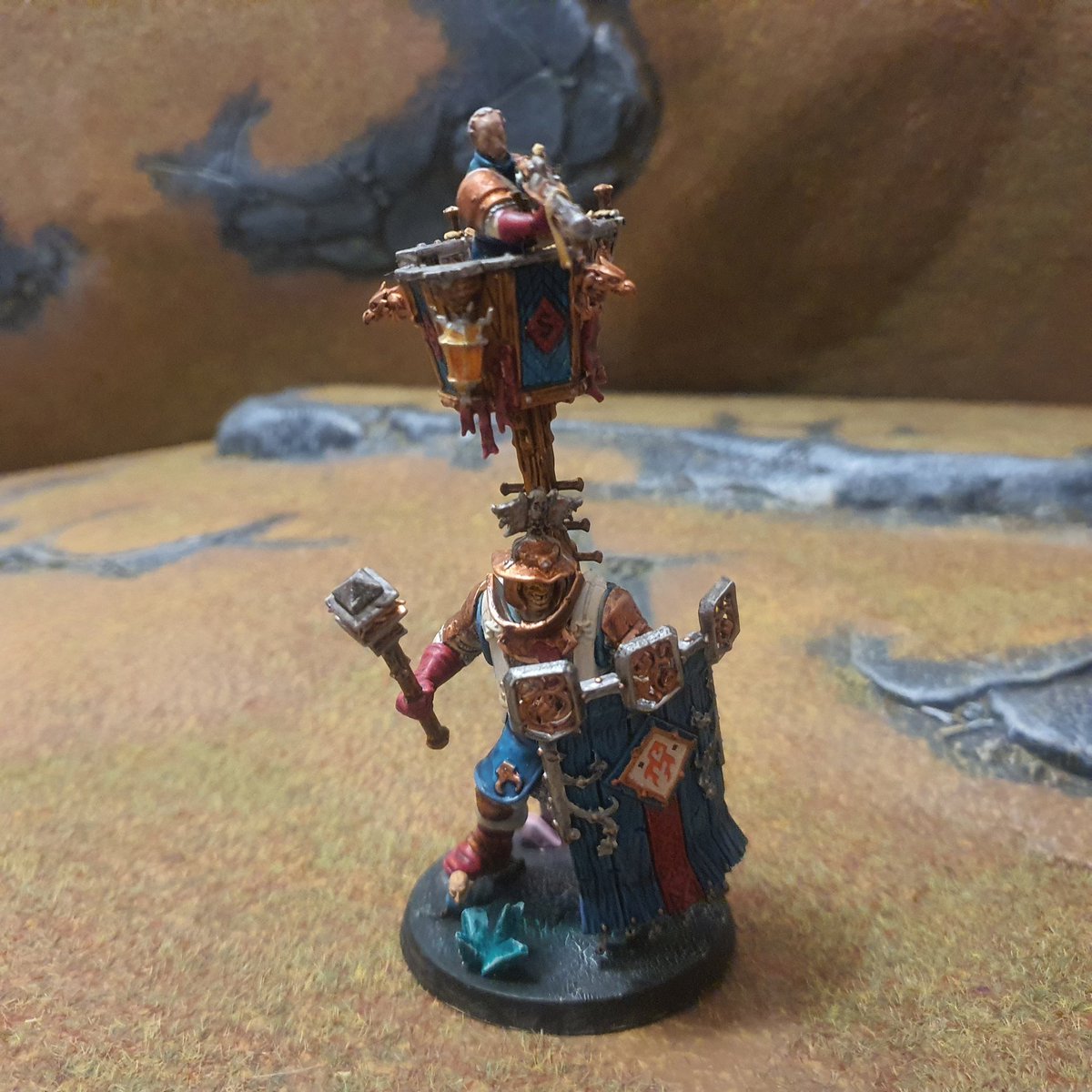 HeartShapedTear tweet media