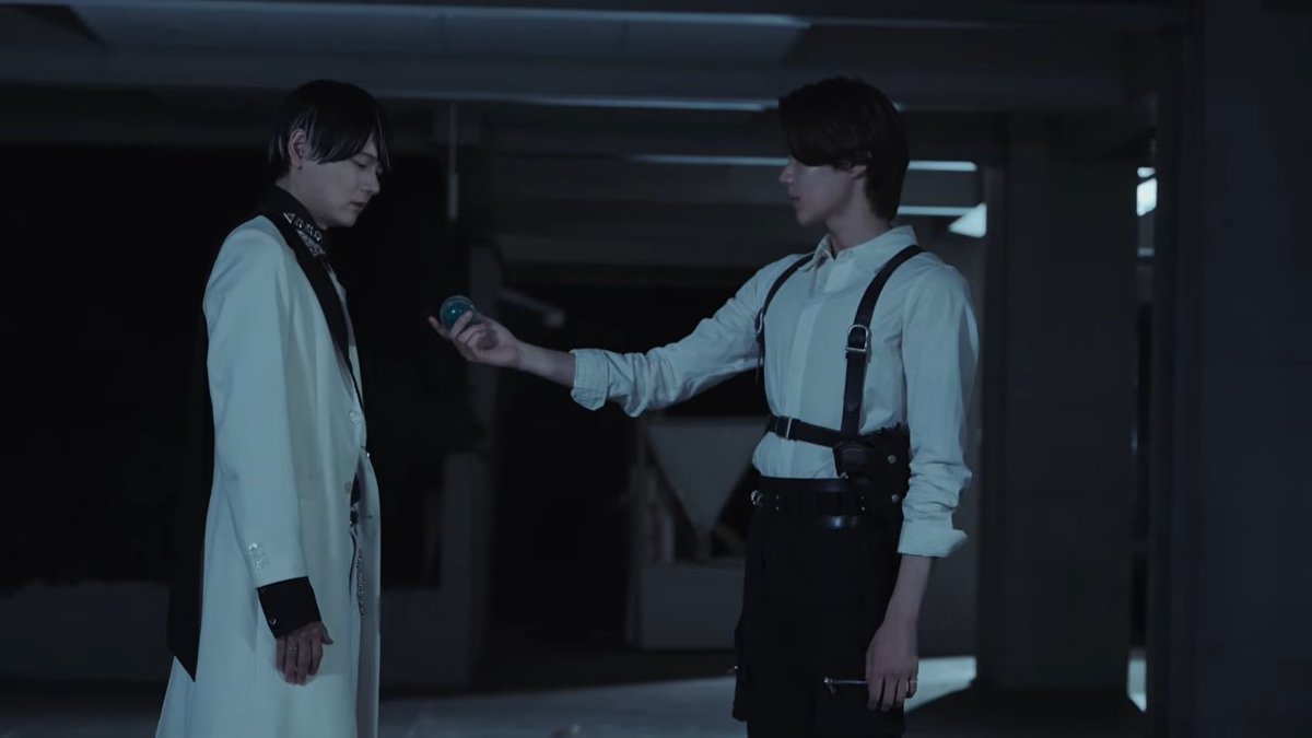 KAMEN RIDER ZEZTZ IS GREEN!!!!!!! tweet media