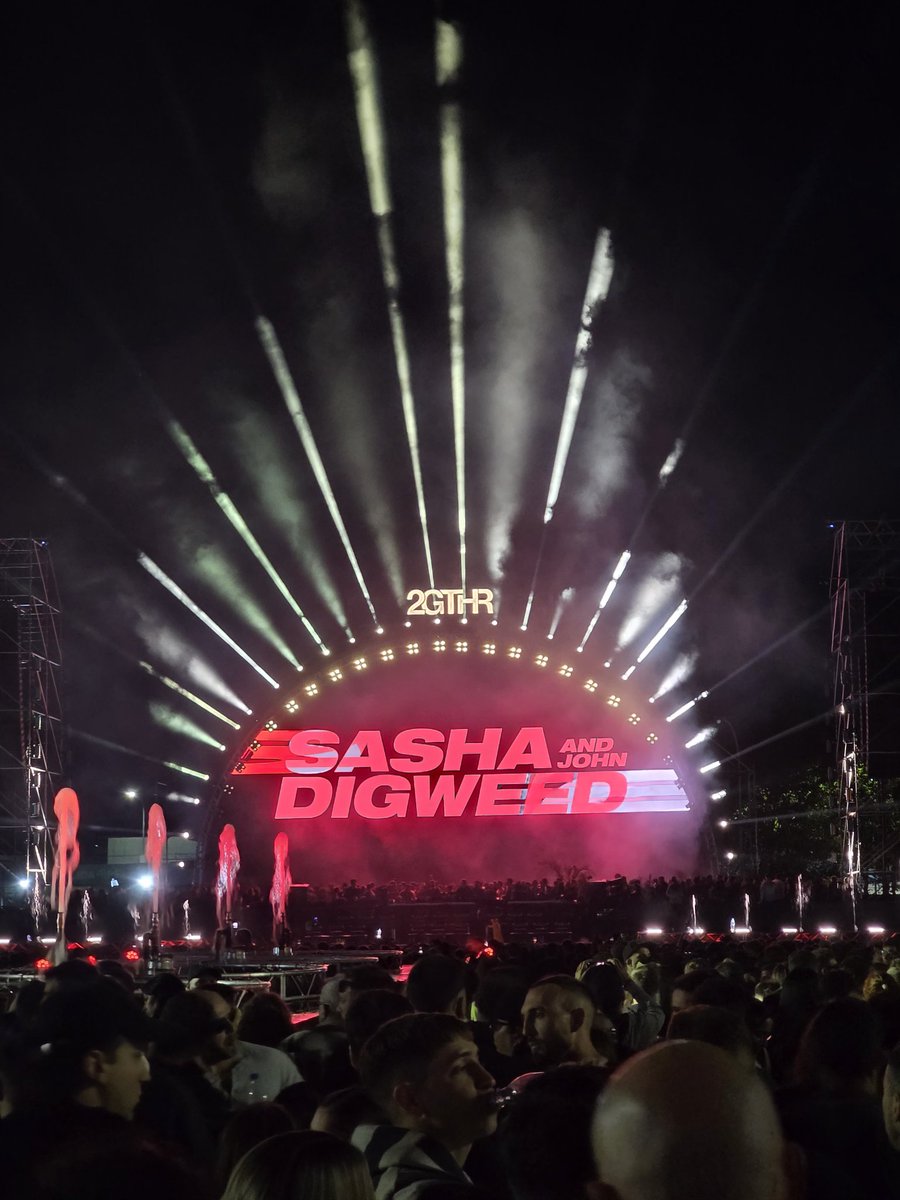 AbdalaYamil's tweet photo. #sasha and #digweed ✨️🇦🇷 https://t.co/YBIGKpf9Zs