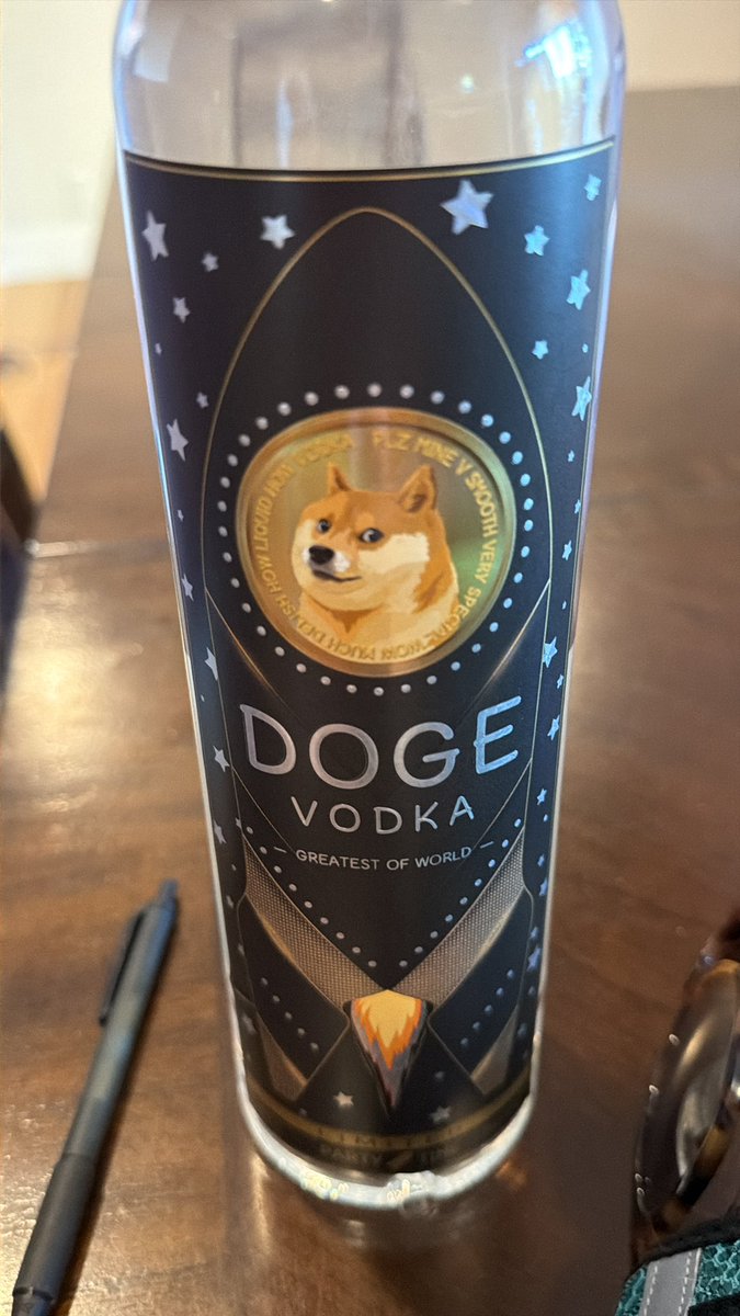 Lael_Rutledge's tweet photo. Got this little gem today! @dogecoin https://t.co/m81NILqAjn