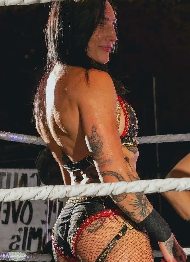 Babes of Wrestling tweet media