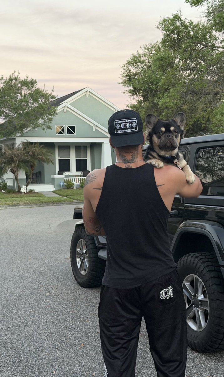 Spoiled & Dangerous.౨ৎ NOT @Tiffstrattonwwe. tweet media