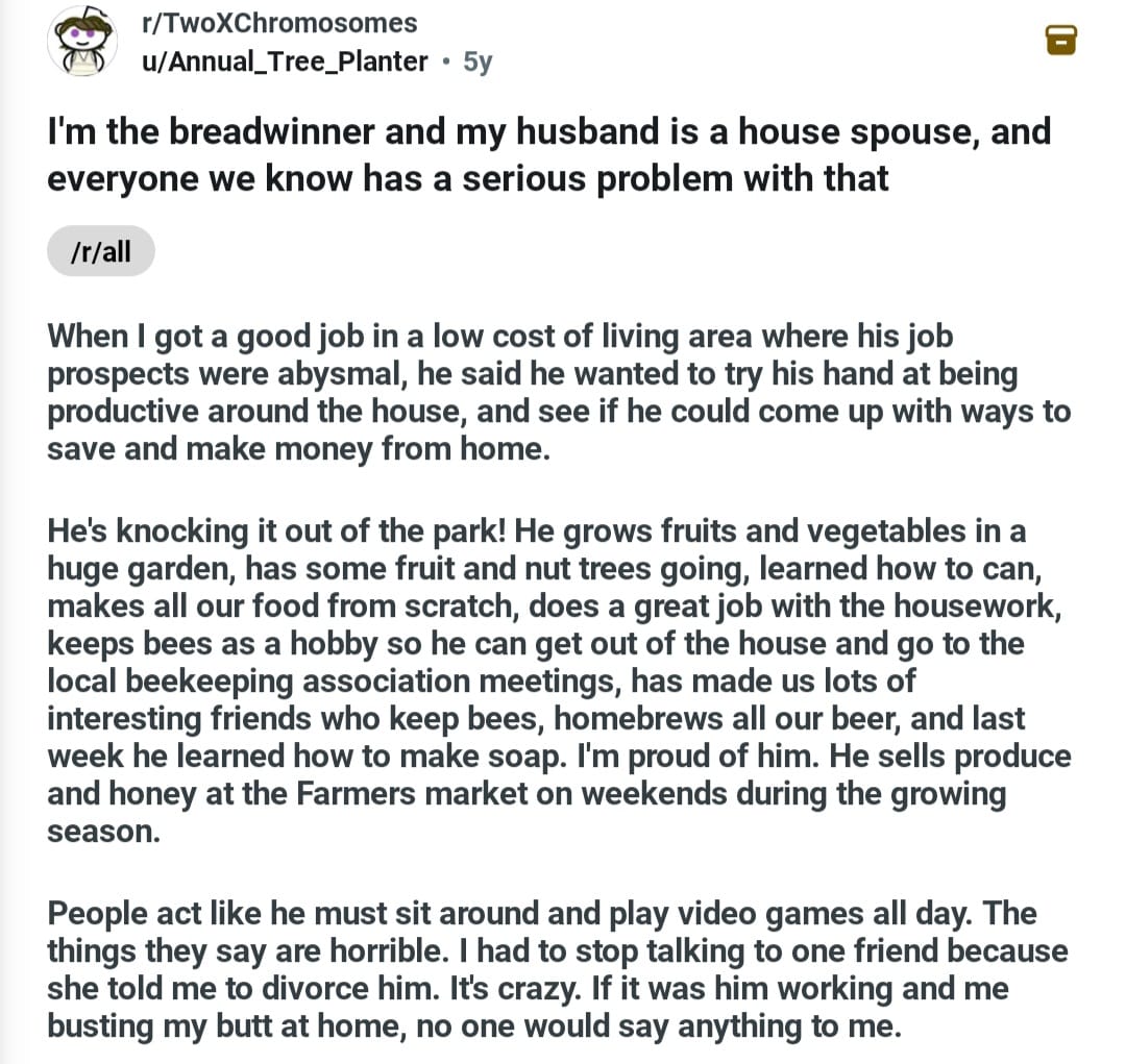 Real Post Folder tweet media