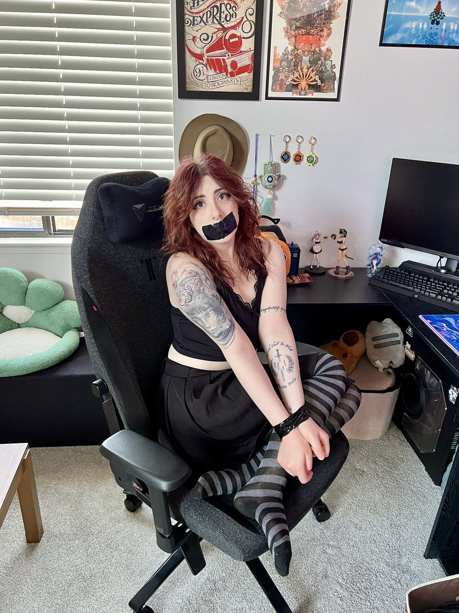 BoundNerd69🔞 tweet media