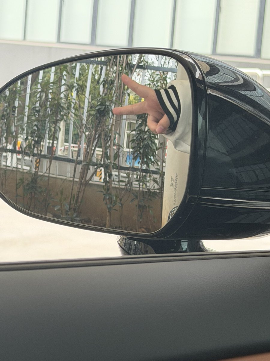 Victoria2.0 tweet media