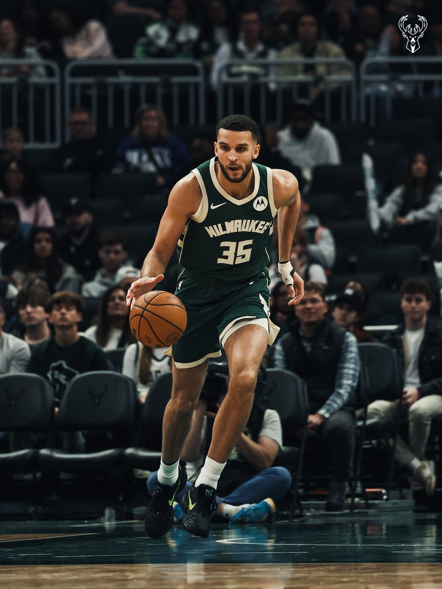Milwaukee Bucks tweet media