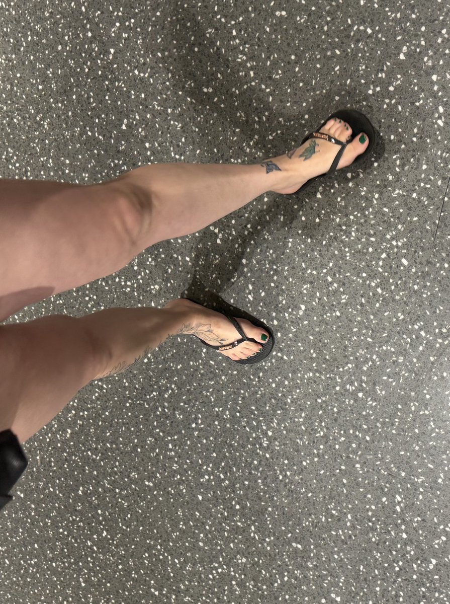 EmeraldToeEmpress tweet media