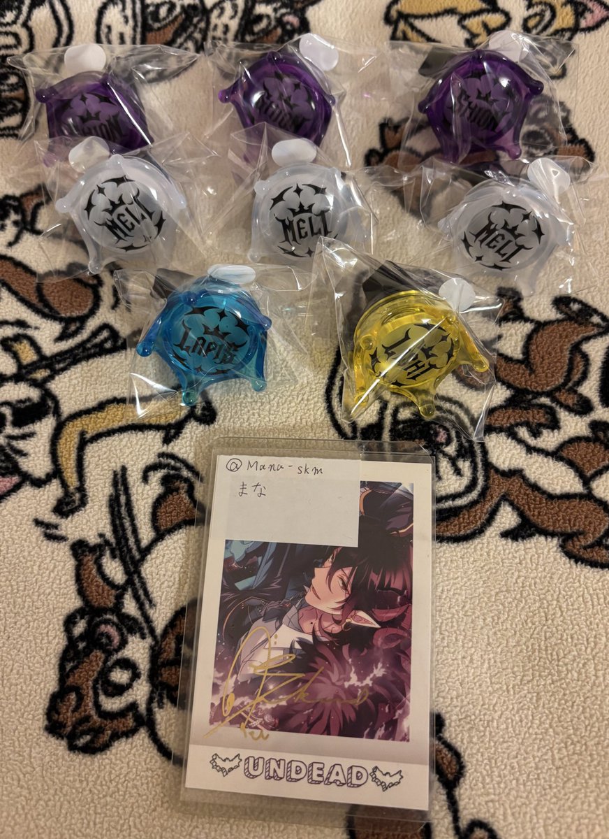 まな@取引垢*初回ツイフィ必読 tweet media