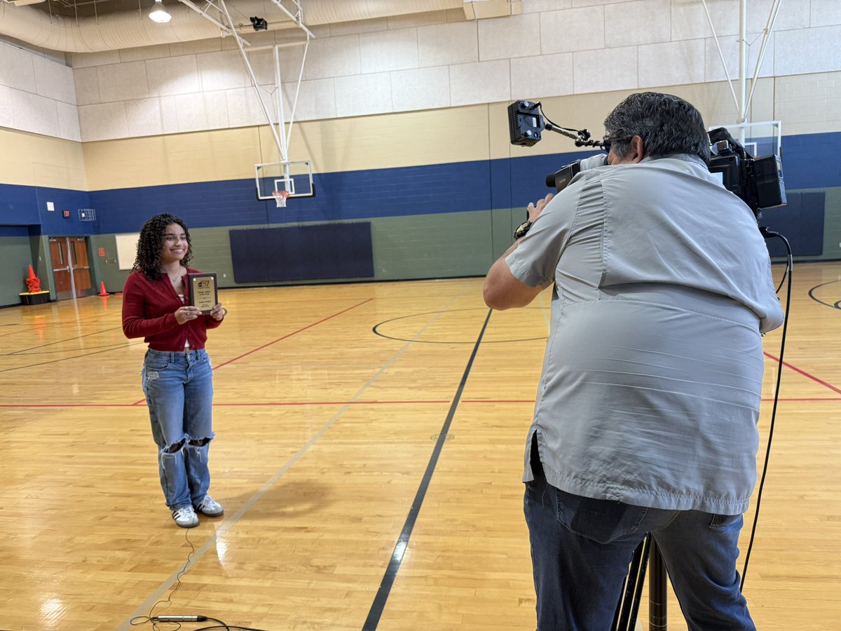 Lady Falcon Hoops tweet media