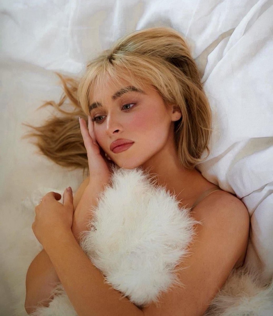 Elise Mitchell 💖 tweet media