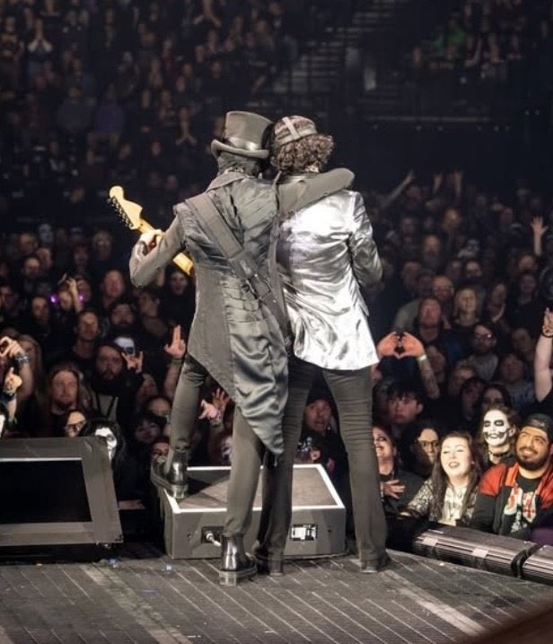 river ⛧ tweet media