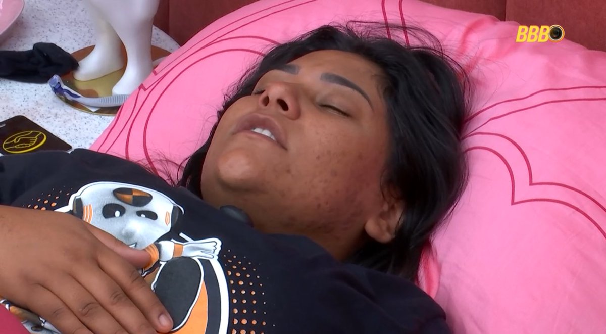 Vai Desmaiar tweet media