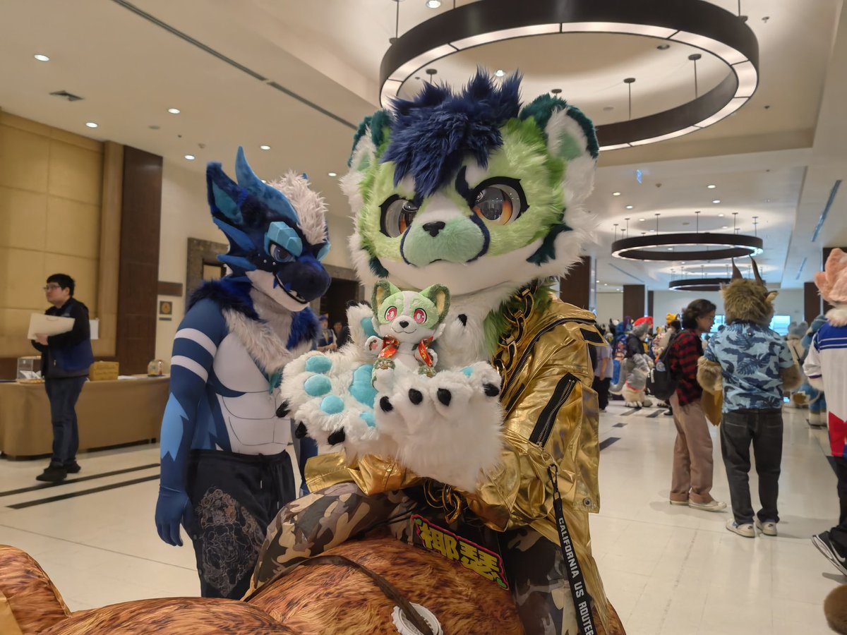 烟龙牌香烟 tweet media