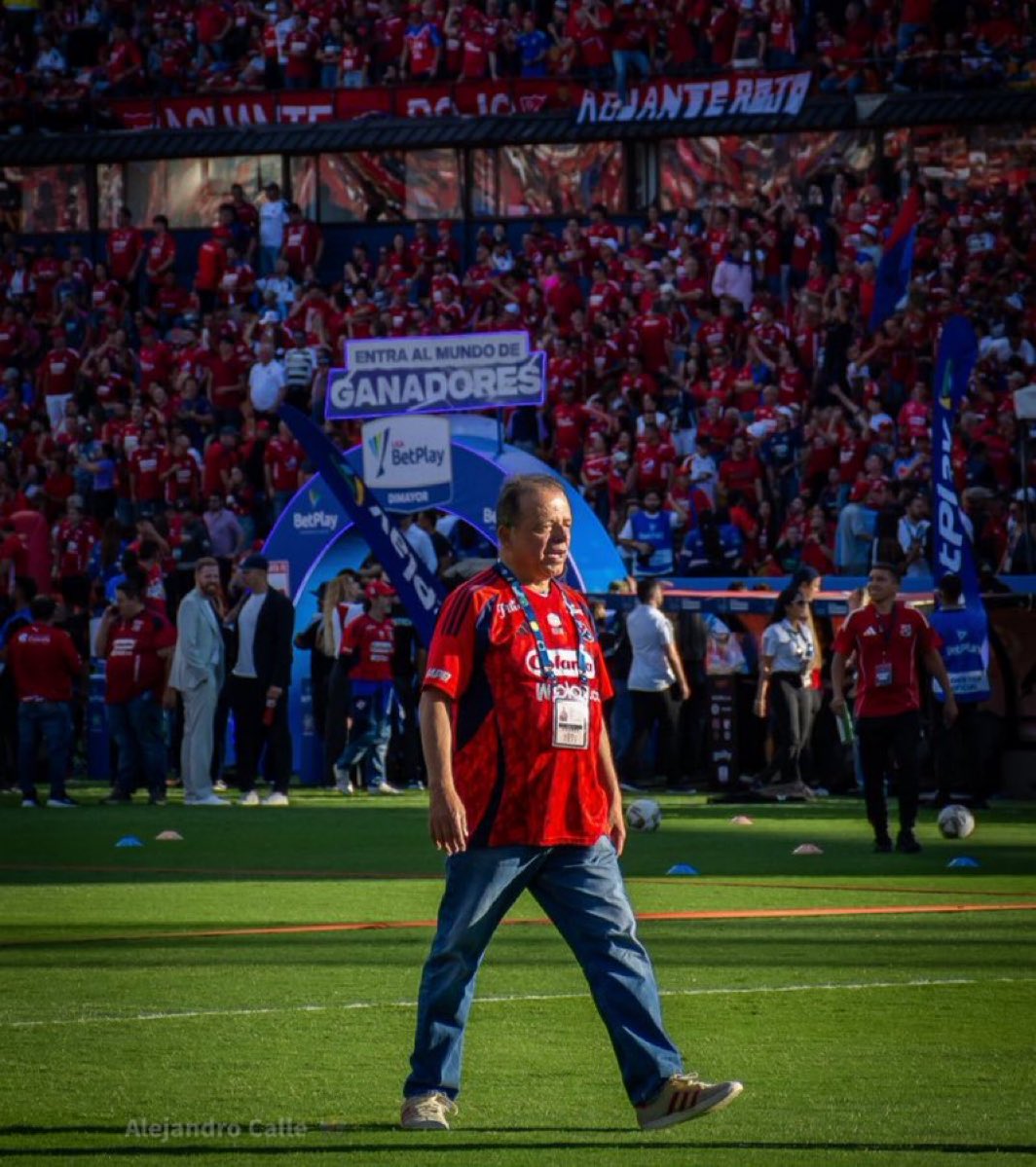 EL PODEROSO DIM tweet media