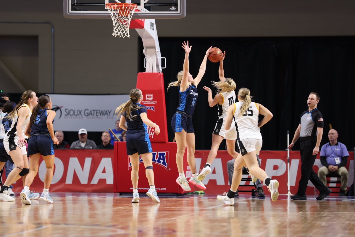 Dakota State University Athletics tweet media